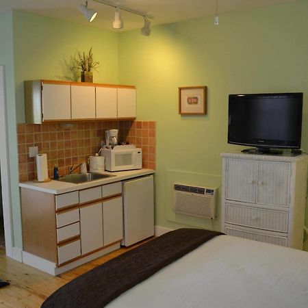 Speakeasy Inn (Adults Only) Ки-Уэст Экстерьер фото