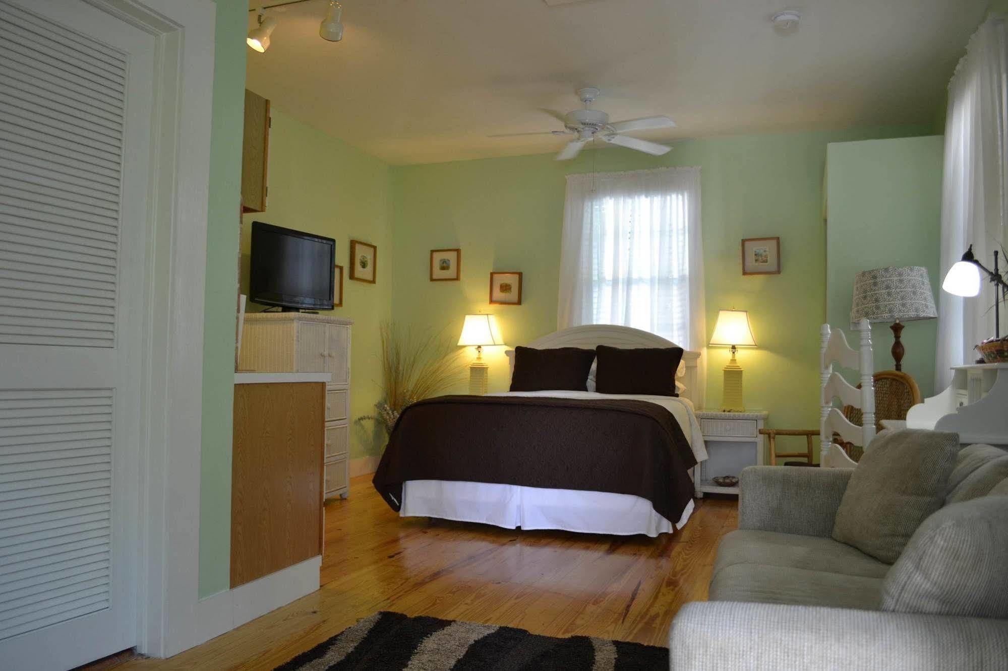 Speakeasy Inn (Adults Only) Ки-Уэст Экстерьер фото